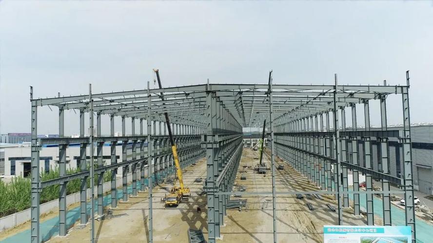 鑫金山三期智能工厂建设持续推进钢结构主体工程已完工